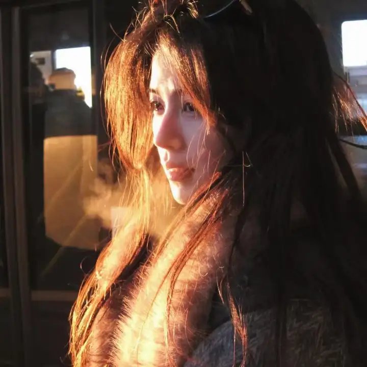 我为救校花而死她重生后倒追我